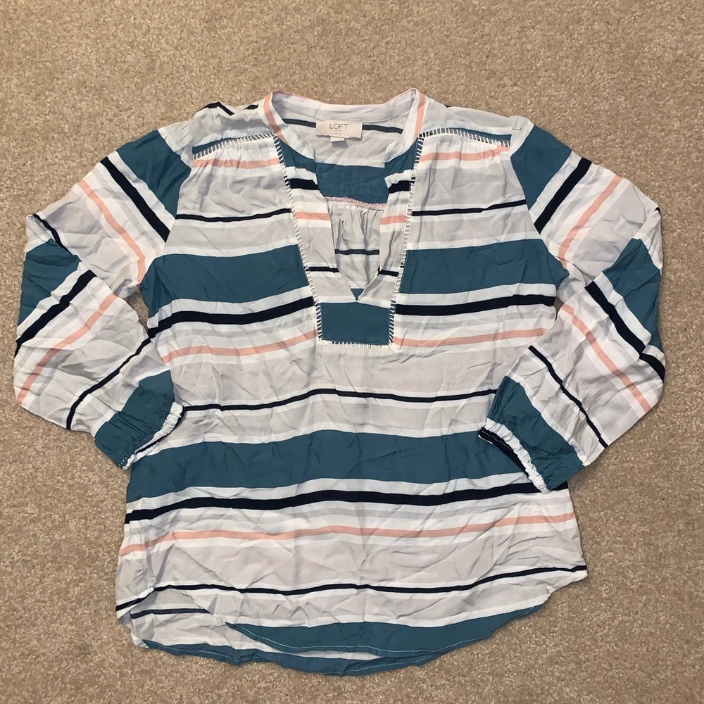 NWOT‼️ LOFT Outlet light weight blouse